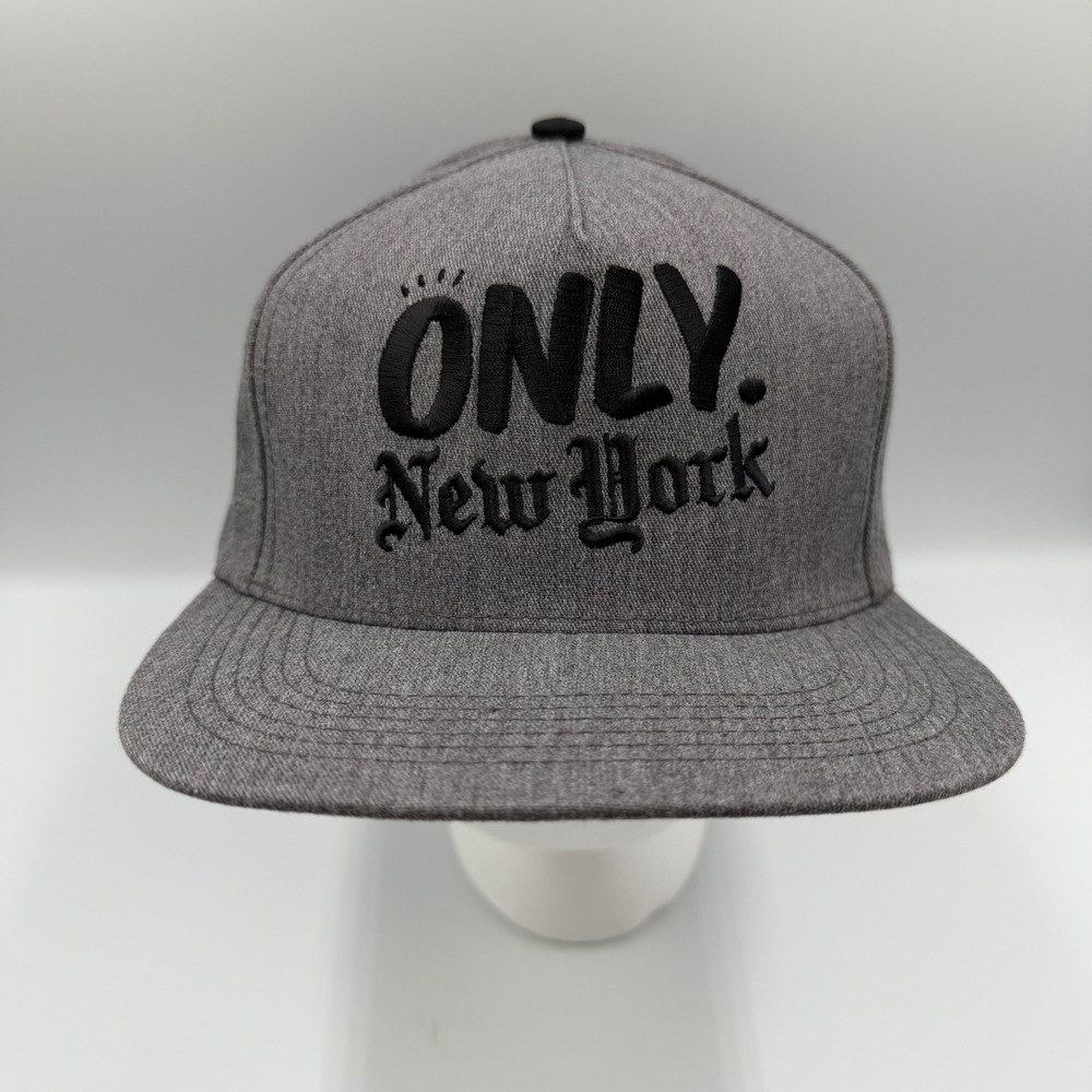 Only NY New York Snapback Hat Heather Gray Black Embroidered Streetwear Cap NWOT